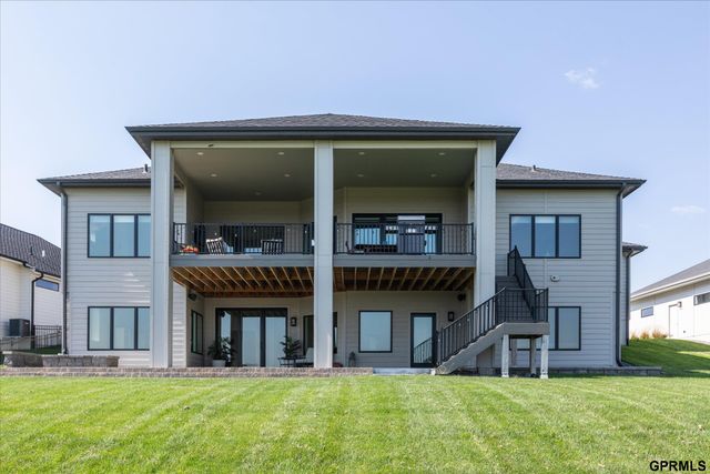 909 S 243 Street, Waterloo, NE 68069