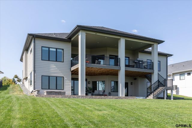 909 S 243 Street, Waterloo, NE 68069