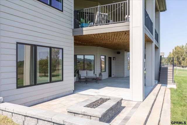 909 S 243 Street, Waterloo, NE 68069