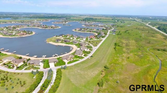 909 S 243 Street, Waterloo, NE 68069