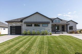 909 S 243 Street, Waterloo, NE 68069