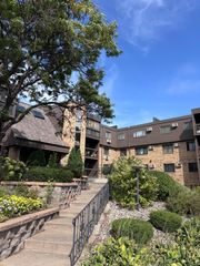 999 41st Avenue NE 302, Columbia Heights, MN 55421