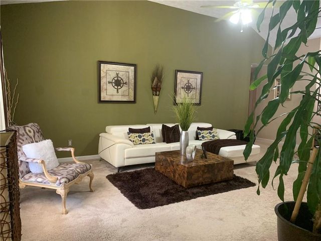 200 SYRACUSE Lane, Covington, GA 30016