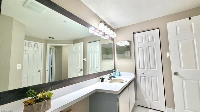 6481 Aragon WAY 305, Fort Myers, FL 33966
