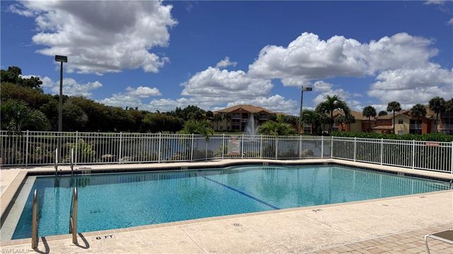 6481 Aragon WAY 305, Fort Myers, FL 33966