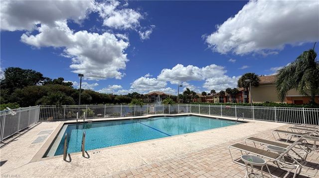 6481 Aragon WAY 305, Fort Myers, FL 33966