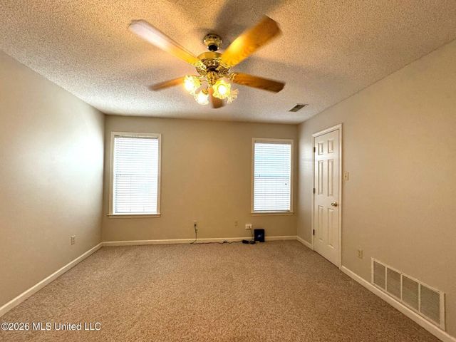 7779 S Chesterfield Drive, Southaven, MS 38671