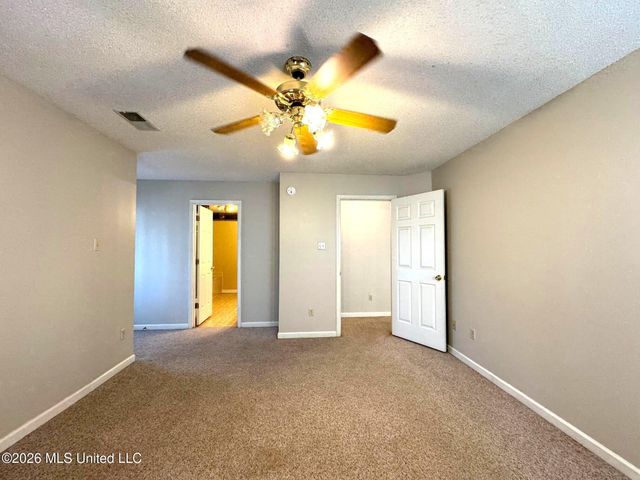 7779 S Chesterfield Drive, Southaven, MS 38671