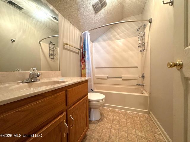 7779 S Chesterfield Drive, Southaven, MS 38671