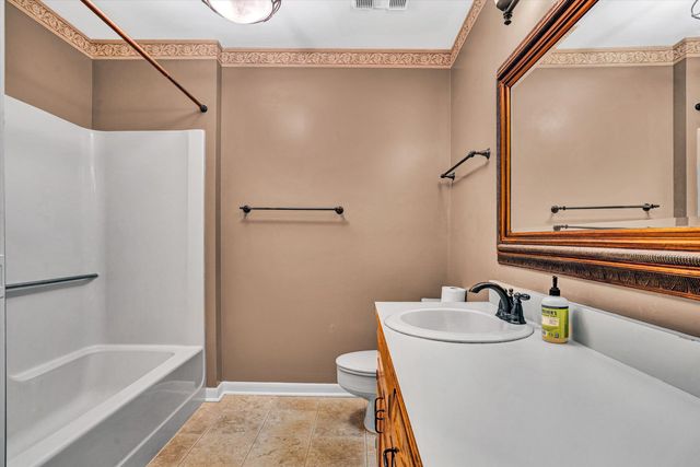 3406 Kim Ct Apt B11, Roanoke, VA 24018