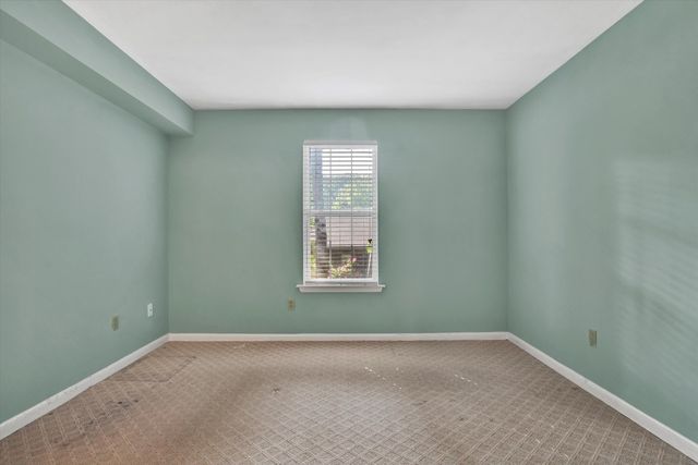 3406 Kim Ct Apt B11, Roanoke, VA 24018