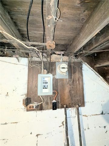 94 Peck Street, Rochester, NY 14609