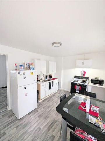 94 Peck Street, Rochester, NY 14609