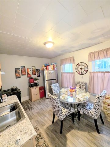 94 Peck Street, Rochester, NY 14609