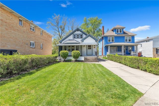 4 Hawthorne Ave, Tonawanda, NY 14223