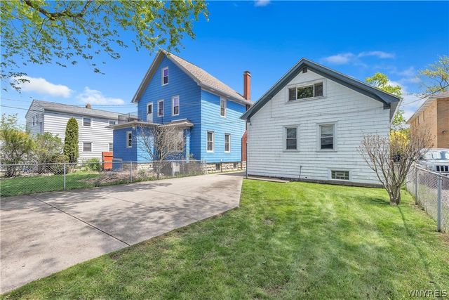 4 Hawthorne Ave, Tonawanda, NY 14223
