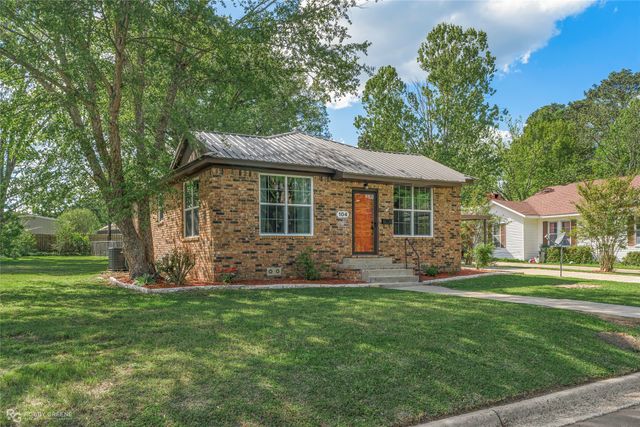 104 3rd Street NW, Springhill, LA 71075