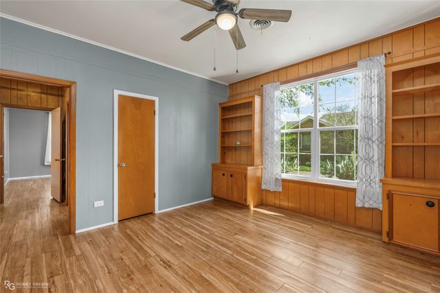 104 3rd Street NW, Springhill, LA 71075