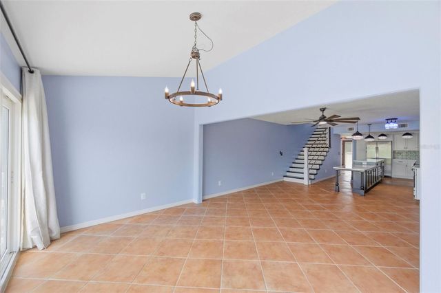 9438 TARA CAY COURT 27, Seminole, FL 33776