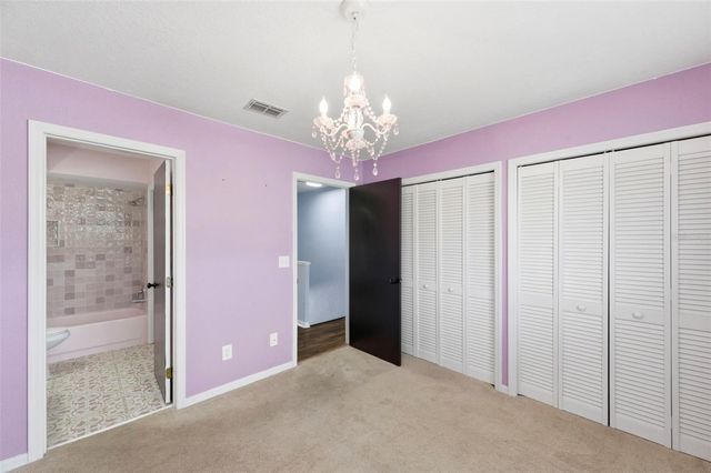 9438 TARA CAY COURT 27, Seminole, FL 33776