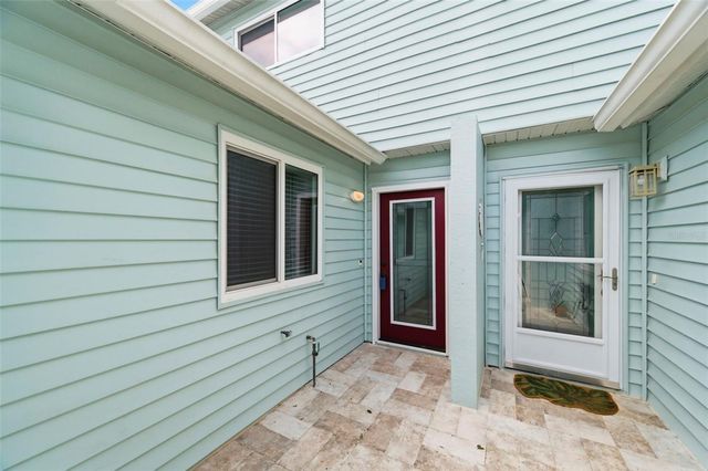 9438 TARA CAY COURT 27, Seminole, FL 33776