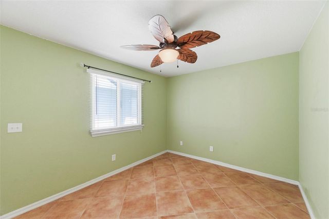 9438 TARA CAY COURT 27, Seminole, FL 33776