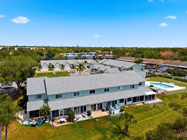 9438 TARA CAY COURT 27, Seminole, FL 33776