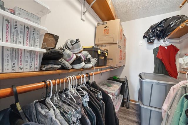 1305 Stonecrest Drive, Kearney, MO 64060