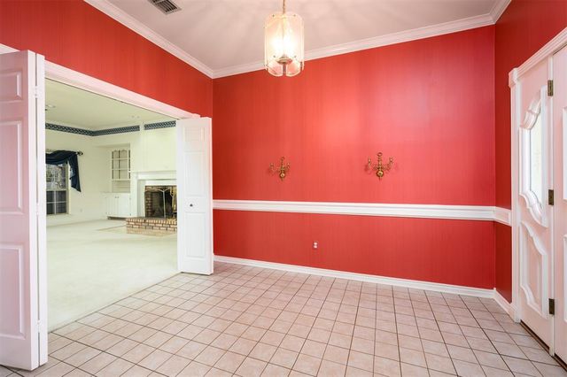 101 Bent Tree Drive, Palestine, TX 75801