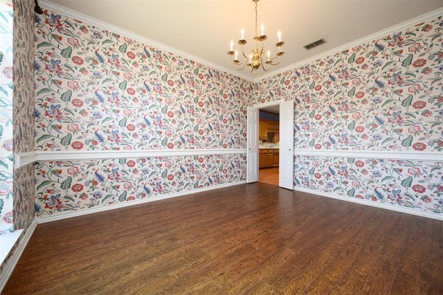 101 Bent Tree Drive, Palestine, TX 75801