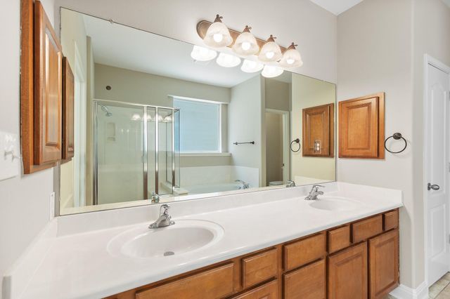 230 Skinner, Kyle, TX 78640