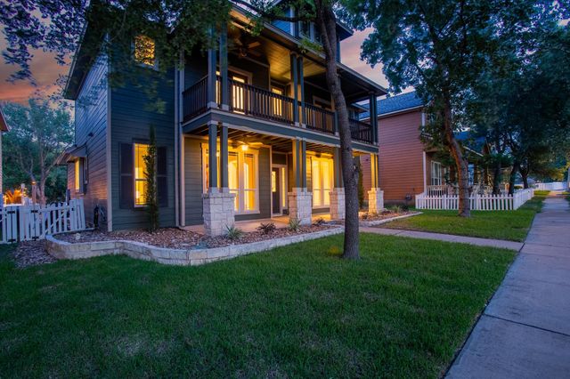 230 Skinner, Kyle, TX 78640