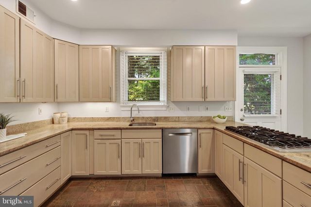 5430 CHEVY CHASE PARKWAY PKWY NW, Washington, DC 20015