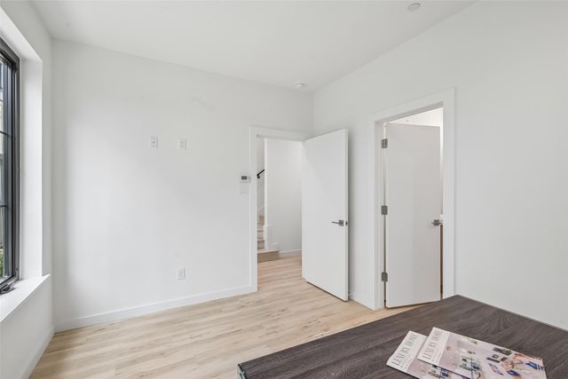 1767 Novela Way, Dallas, TX 75215