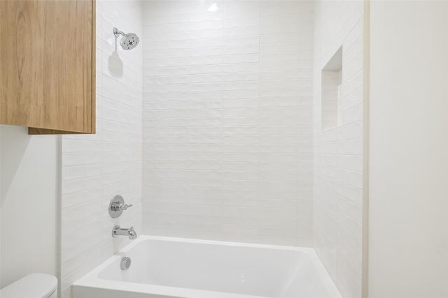 1767 Novela Way, Dallas, TX 75215