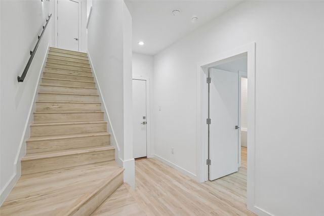 1767 Novela Way, Dallas, TX 75215