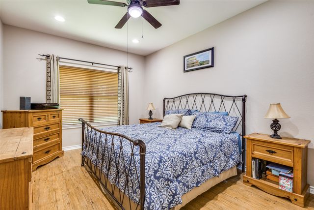 402 E Main Street, Tioga, TX 76271