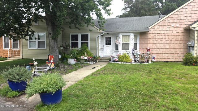 4C Ardsley Avenue 63, Whiting, NJ 08759