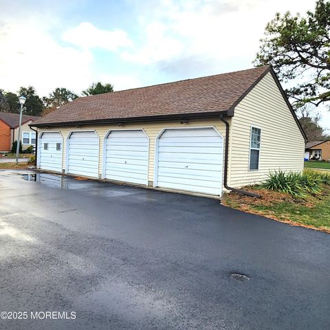 4C Ardsley Avenue 63, Whiting, NJ 08759