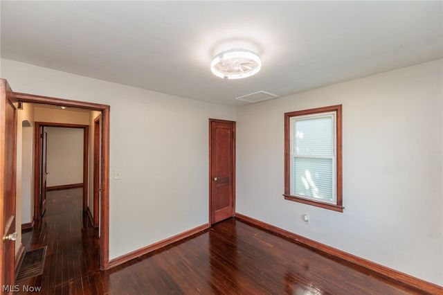 125 E 30th Street, Lorain, OH 44055