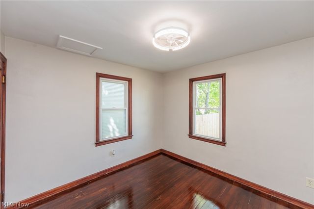 125 E 30th Street, Lorain, OH 44055