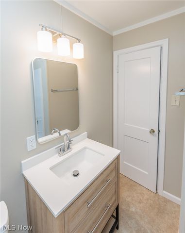 125 E 30th Street, Lorain, OH 44055