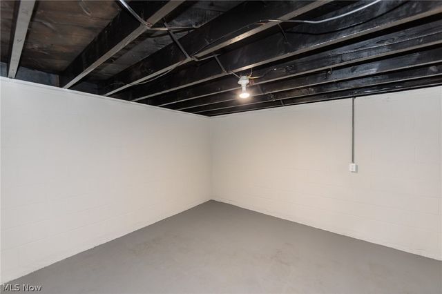 125 E 30th Street, Lorain, OH 44055