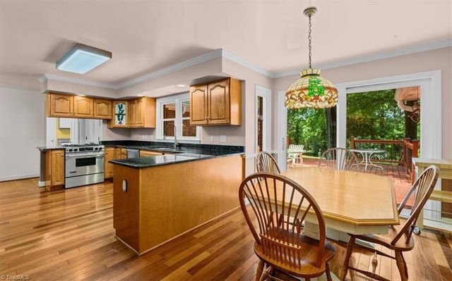 919 Woodbrook Drive, Greensboro, NC 27410