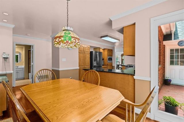 919 Woodbrook Drive, Greensboro, NC 27410