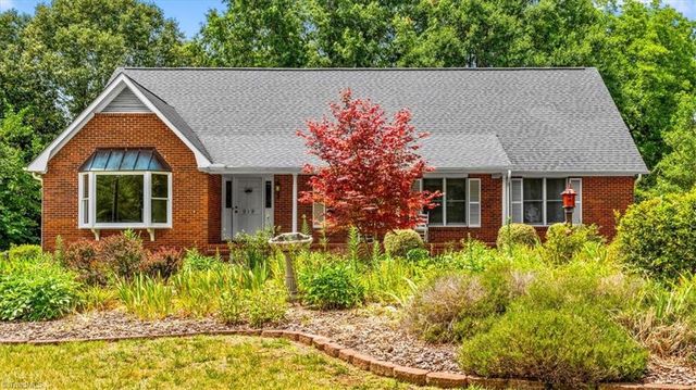 919 Woodbrook Drive, Greensboro, NC 27410