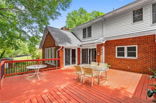 919 Woodbrook Drive, Greensboro, NC 27410
