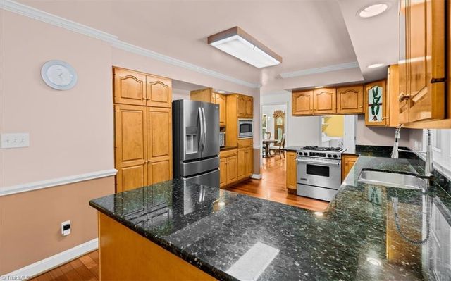 919 Woodbrook Drive, Greensboro, NC 27410