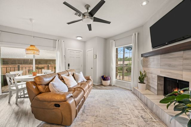 5740 Martel Avenue A13, Dallas, TX 75206