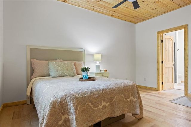 38 Friendly Lane, Mccaysville, GA 30555